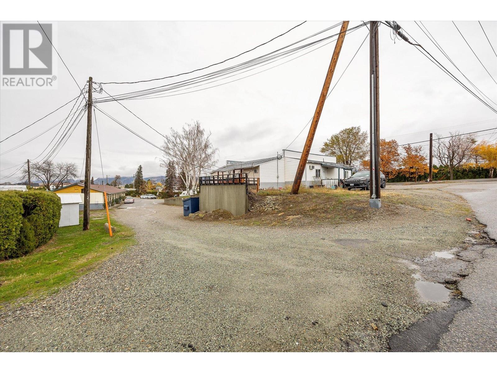 7414 97 Street, Osoyoos