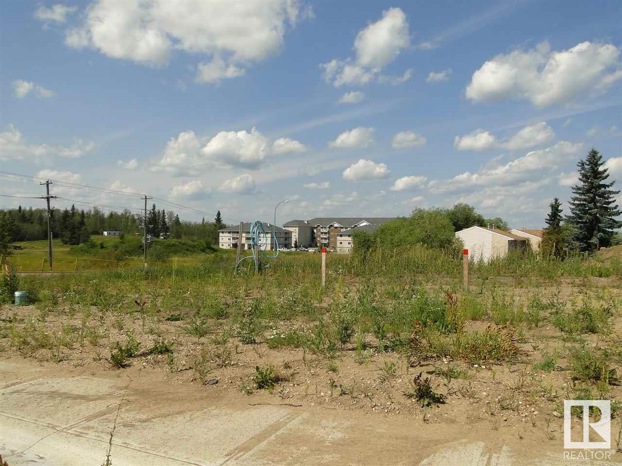 Photo 9 of 12 Avenue 16 St, Cold Lake AB