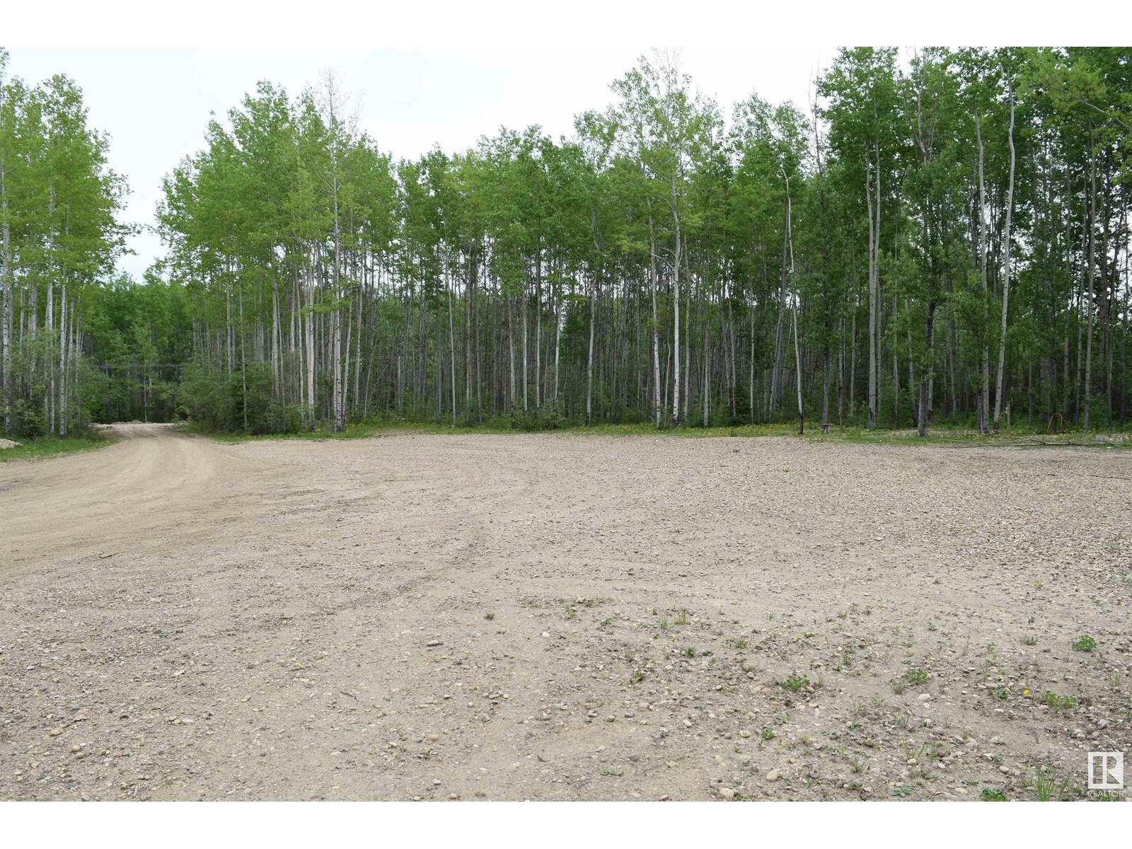 455 INDUSTRIAL DR N - 23