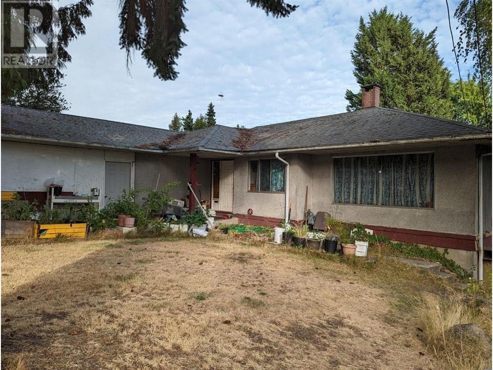 8056 GILLEY AVENUE, Burnaby