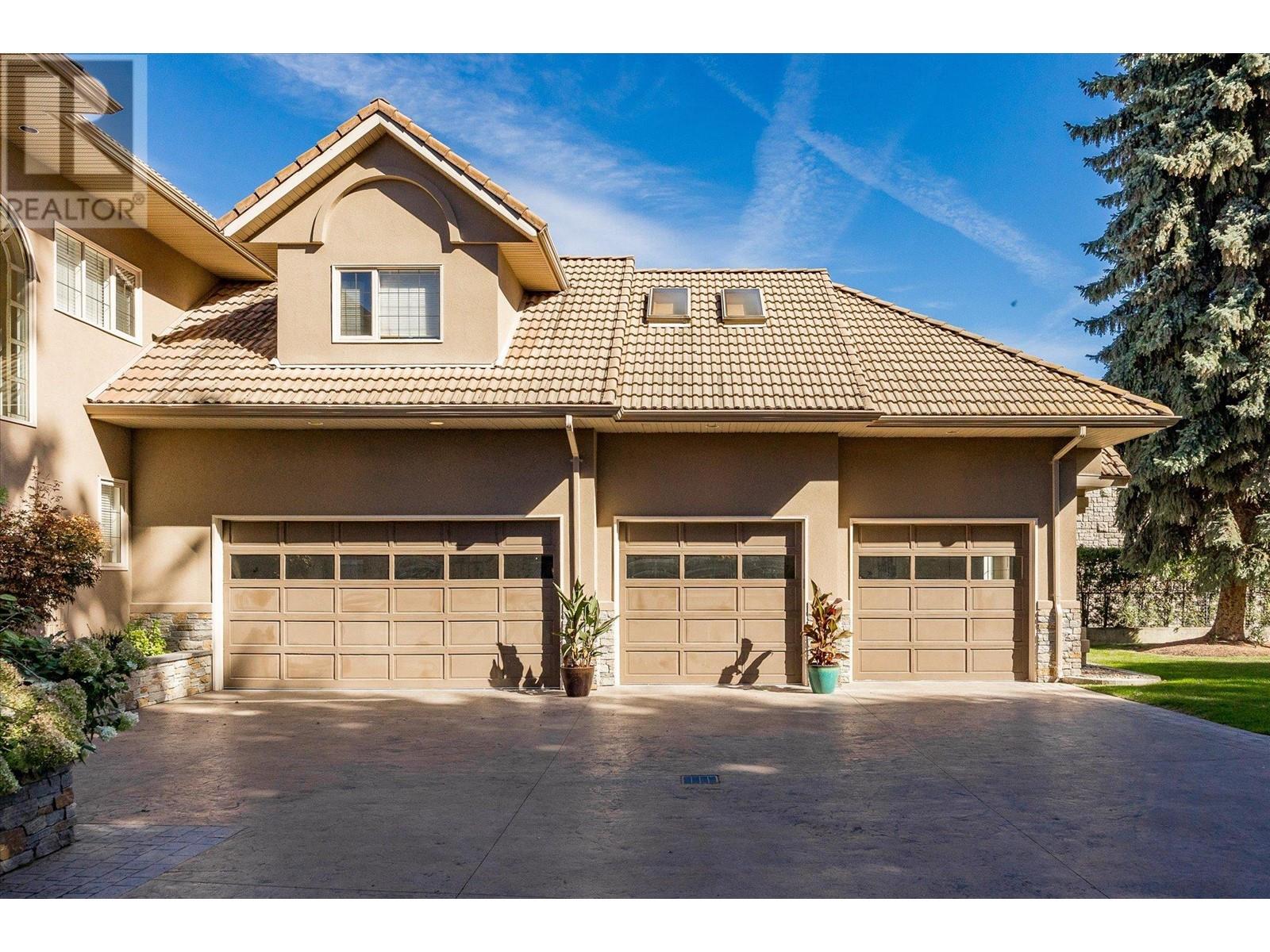  4382 Hobson Road, Kelowna