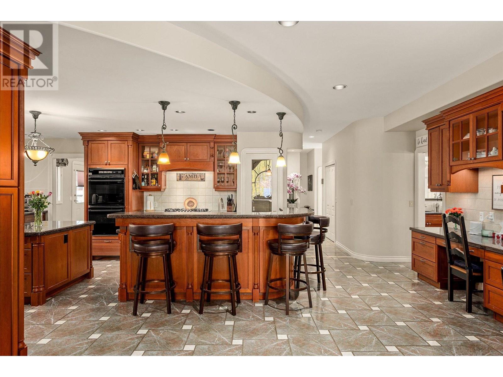  4382 Hobson Road, Kelowna