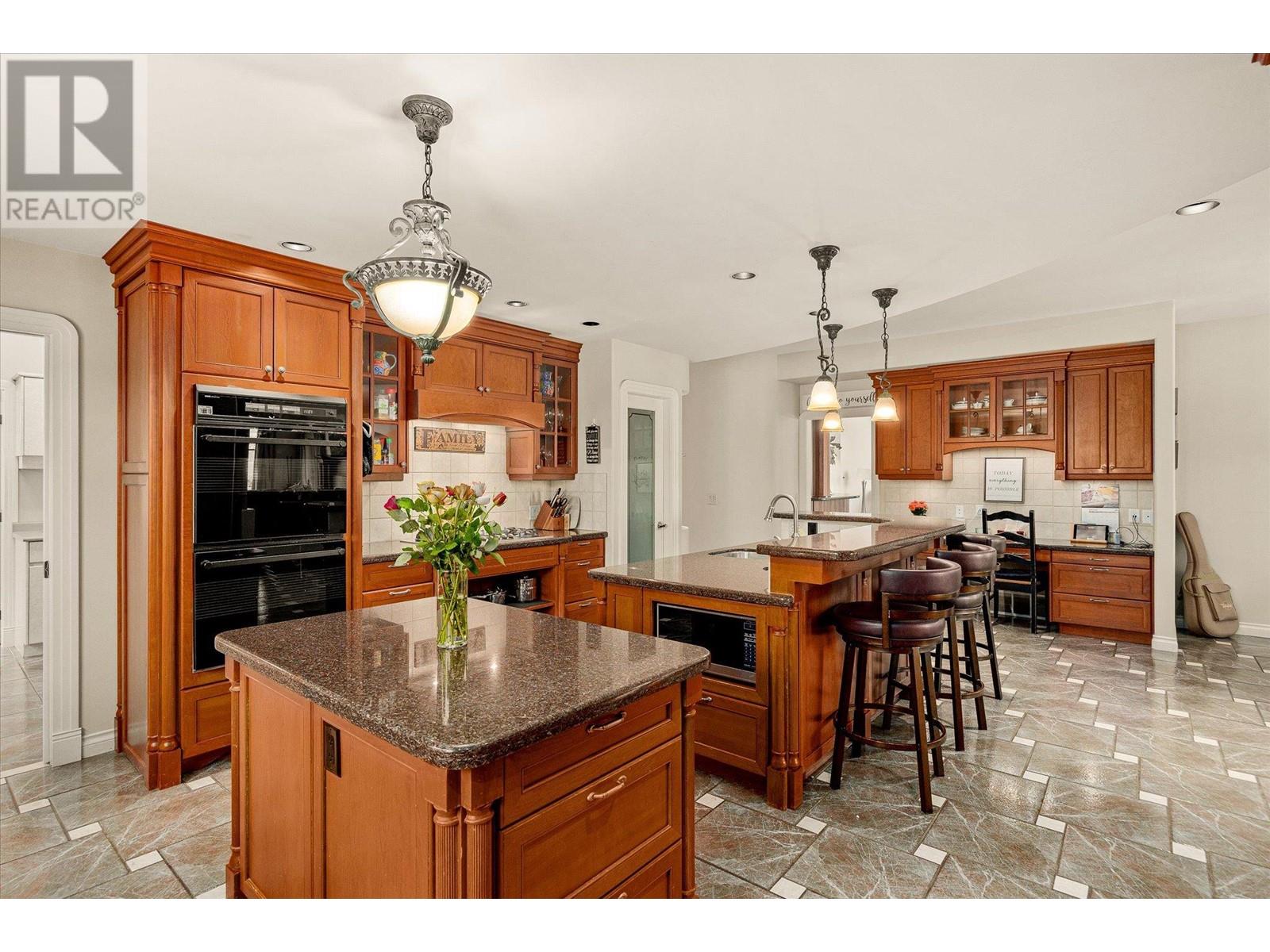  4382 Hobson Road, Kelowna