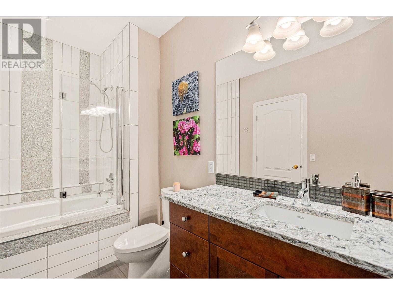  4382 Hobson Road, Kelowna