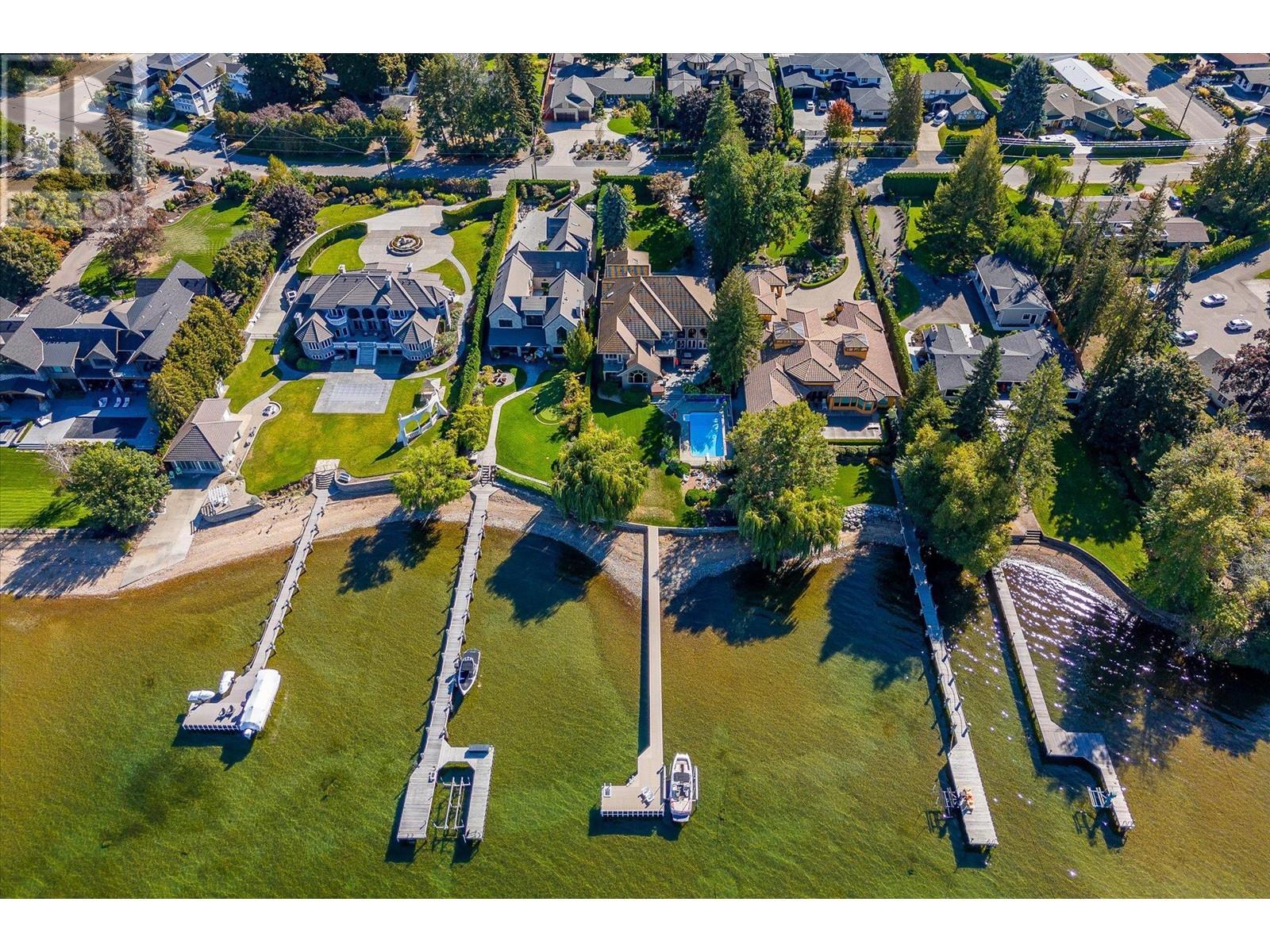  4382 Hobson Road, Kelowna