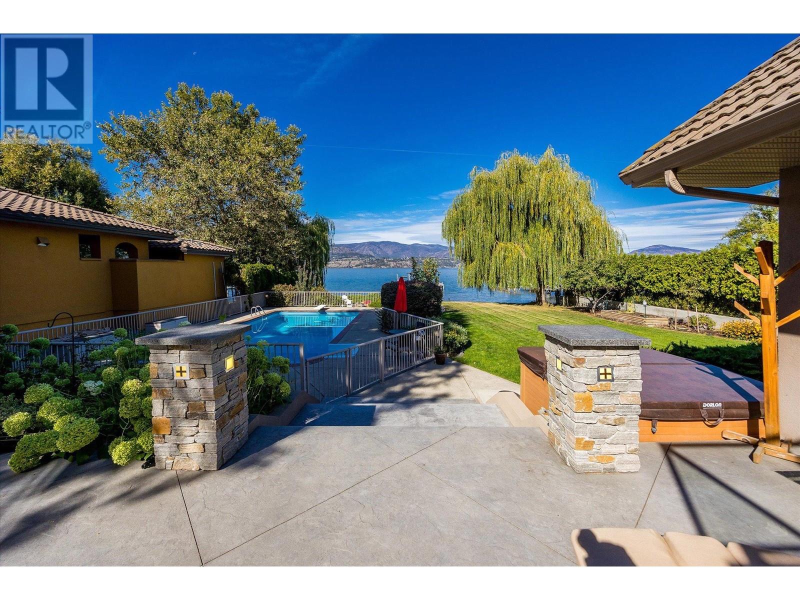  4382 Hobson Road, Kelowna