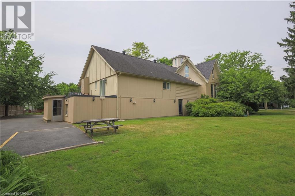 Photo 9 of 646 Mount Pleasant Road, Mount Pleasant ON