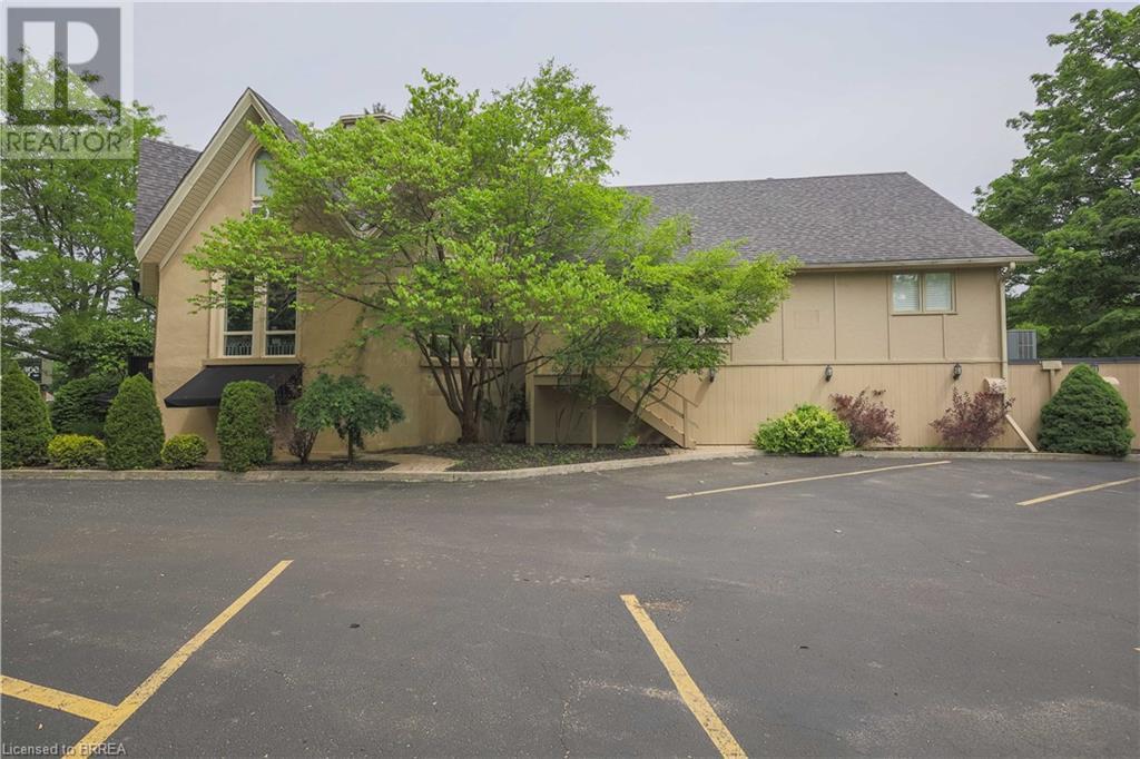 Photo 5 of 646 Mount Pleasant Road, Mount Pleasant ON