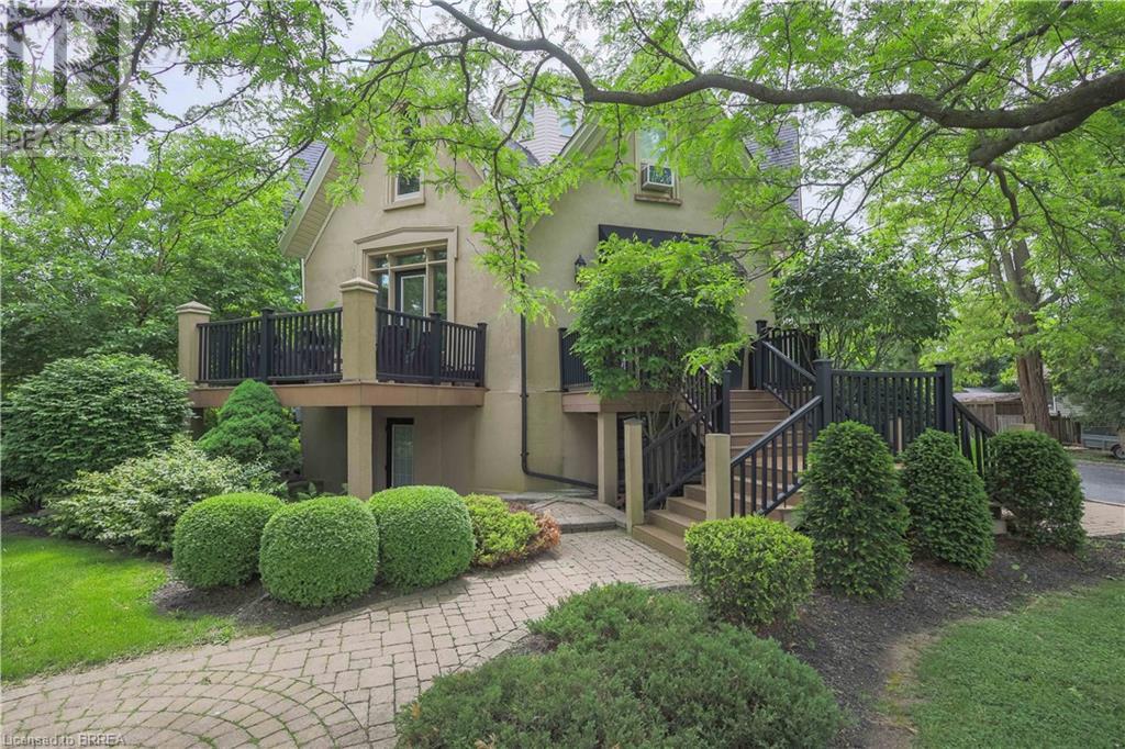 Photo 13 of 646 Mount Pleasant Road, Mount Pleasant ON