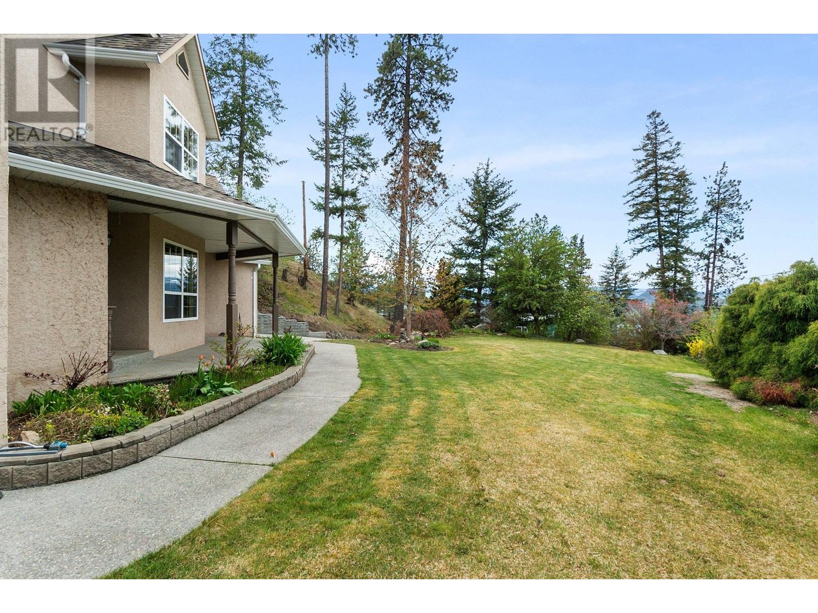 3281 Juniper Drive, Naramata