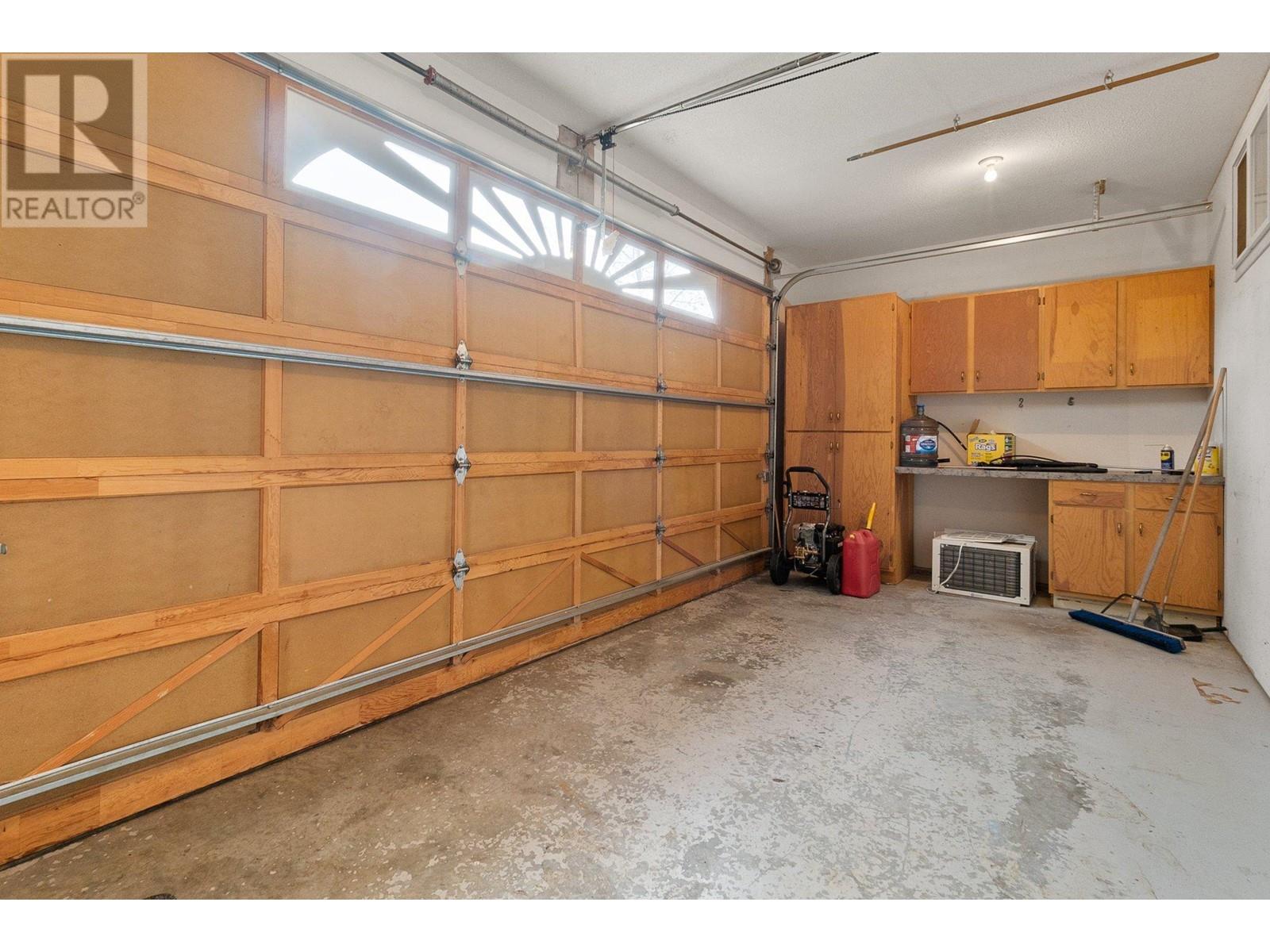 3281 Juniper Drive, Naramata