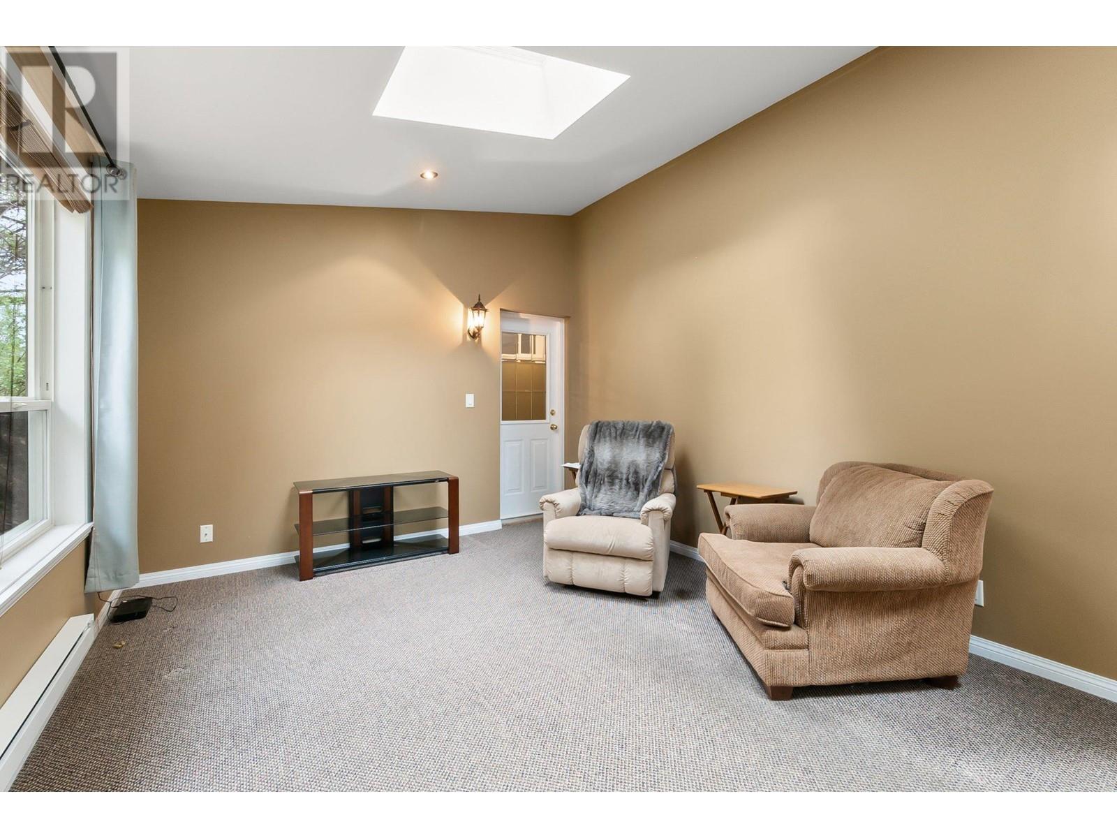3281 Juniper Drive, Naramata
