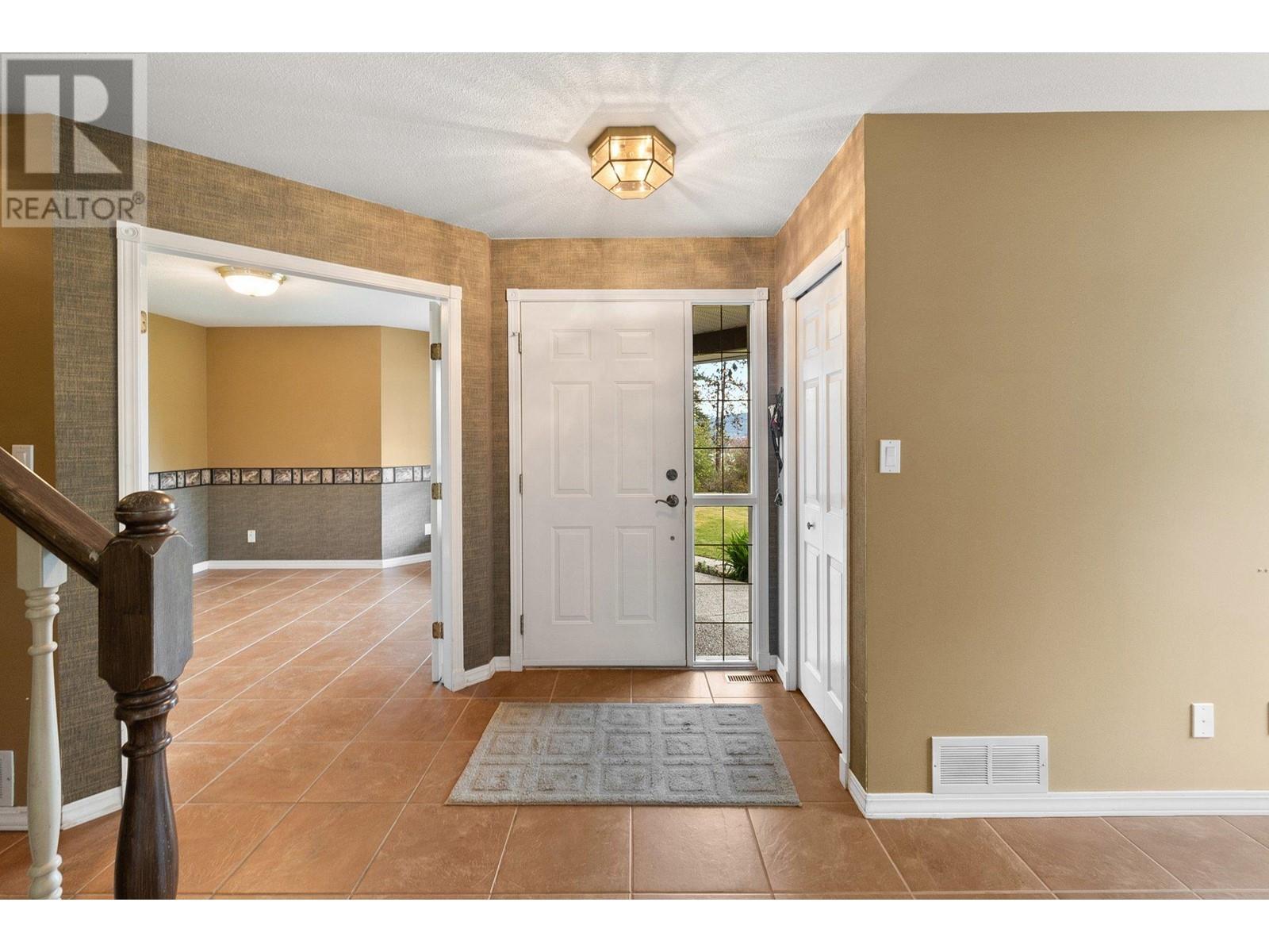 3281 Juniper Drive, Naramata