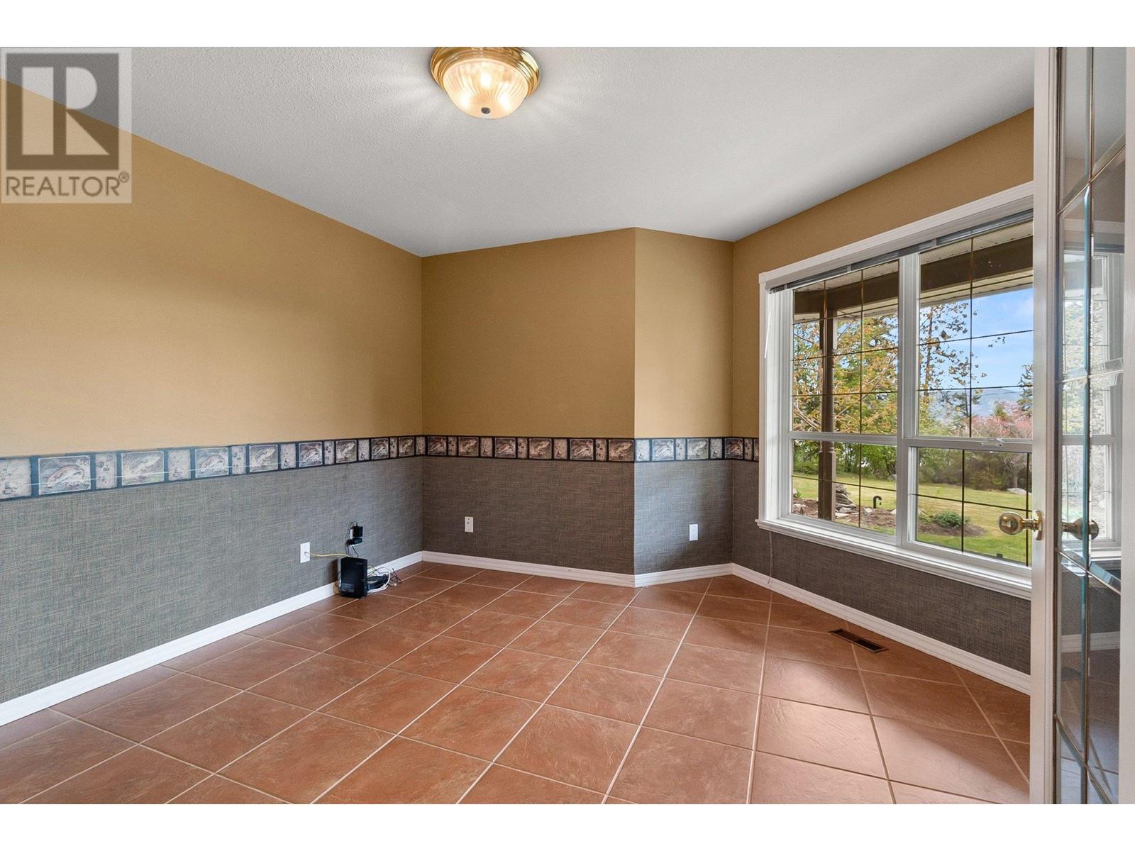 3281 Juniper Drive, Naramata