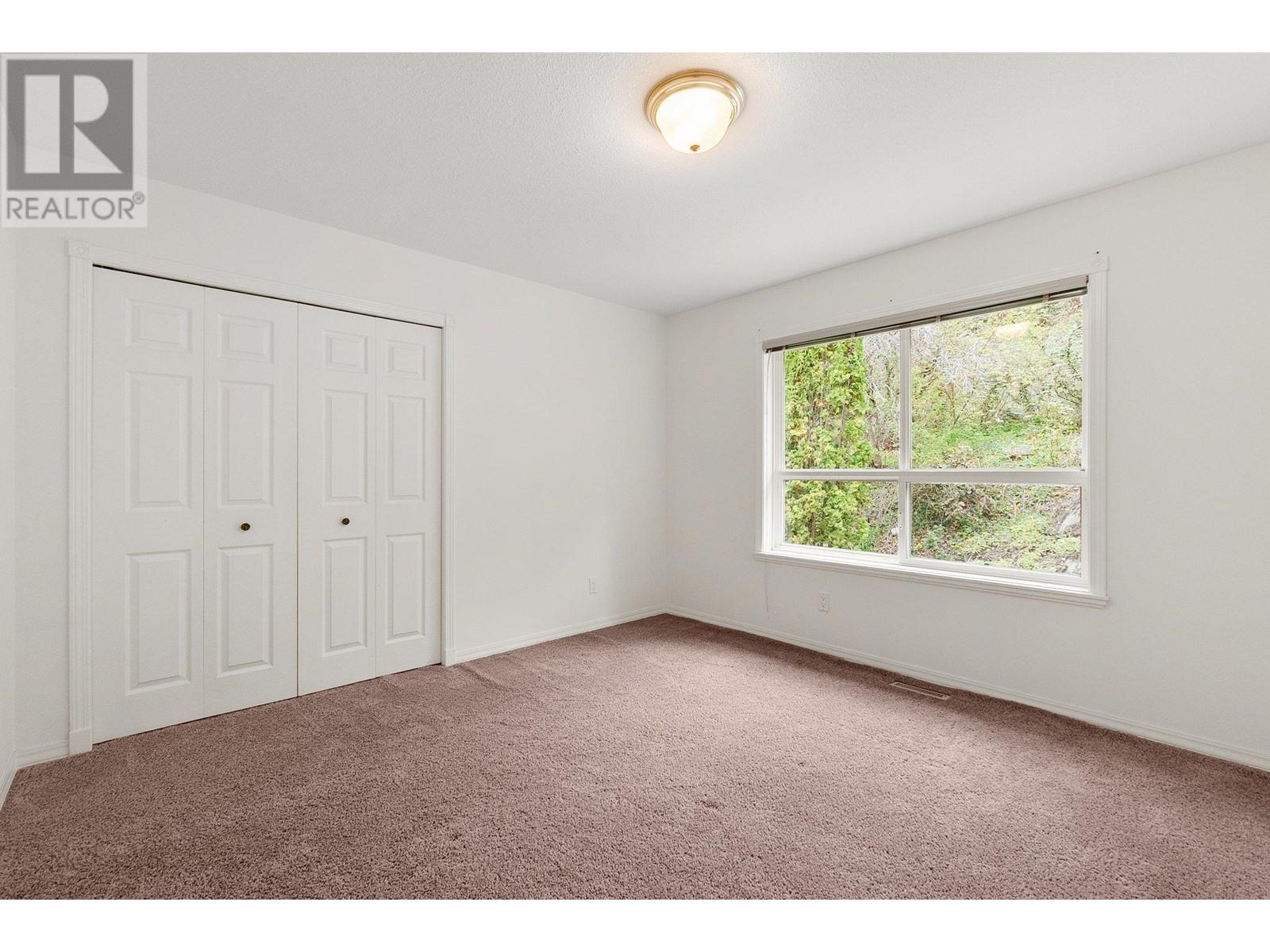 3281 Juniper Drive, Naramata