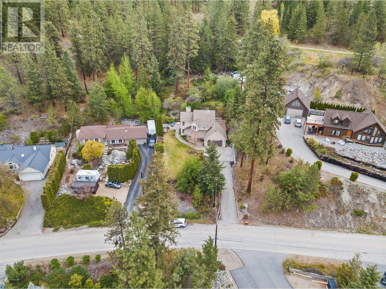 3281 Juniper Drive, Naramata