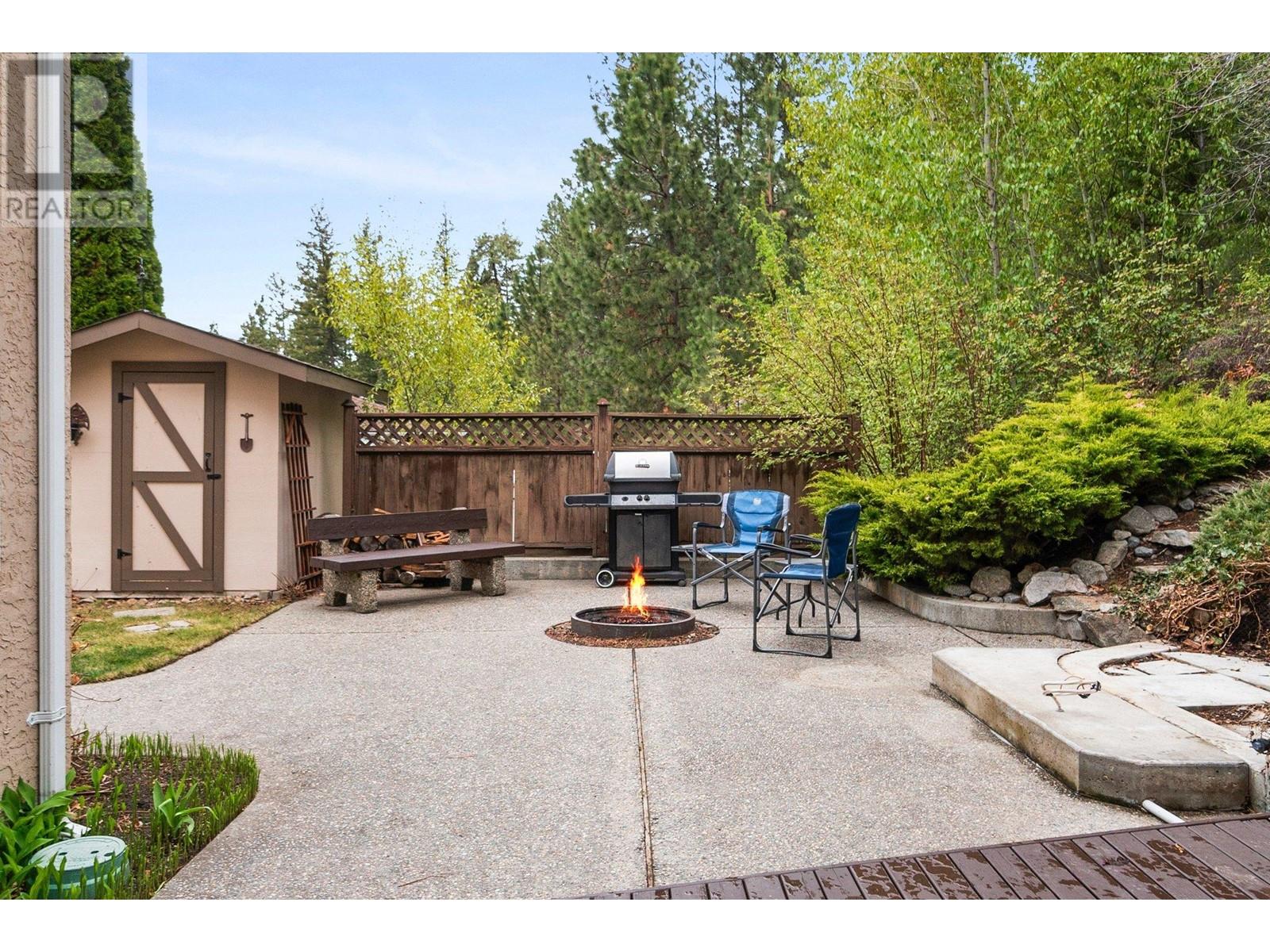3281 Juniper Drive, Naramata