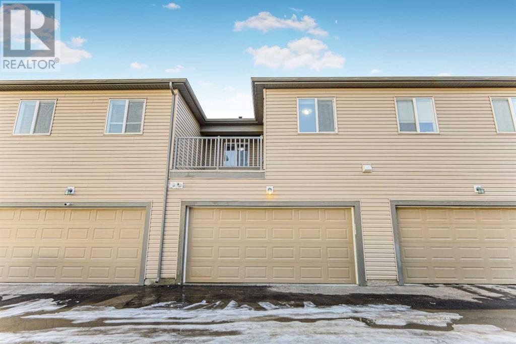 Single Family House for Sale in   Ave NW Carrington Calgary 