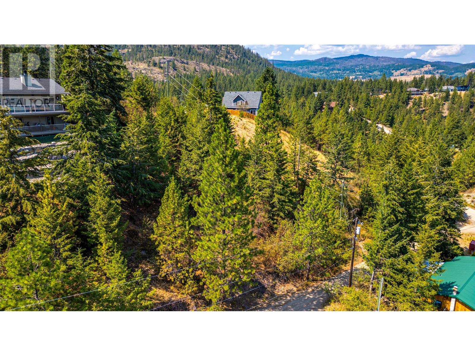  383 Lakewood Road, Vernon