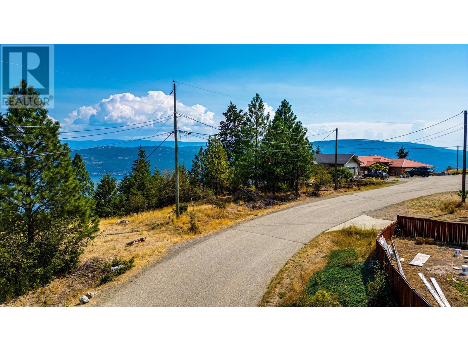  383 Lakewood Road, Vernon