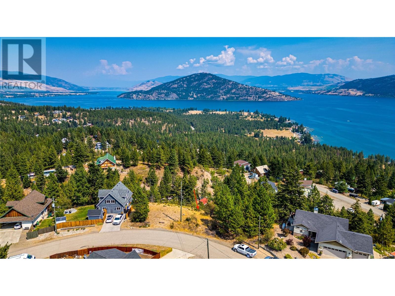  383 Lakewood Road, Vernon