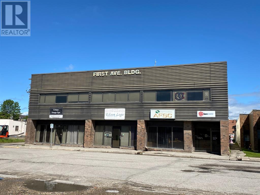 Photo 3 of 4926 1 Avenue, Edson AB
