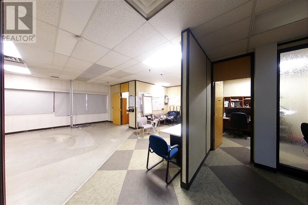 Photo 37 of 4926 1 Avenue, Edson AB