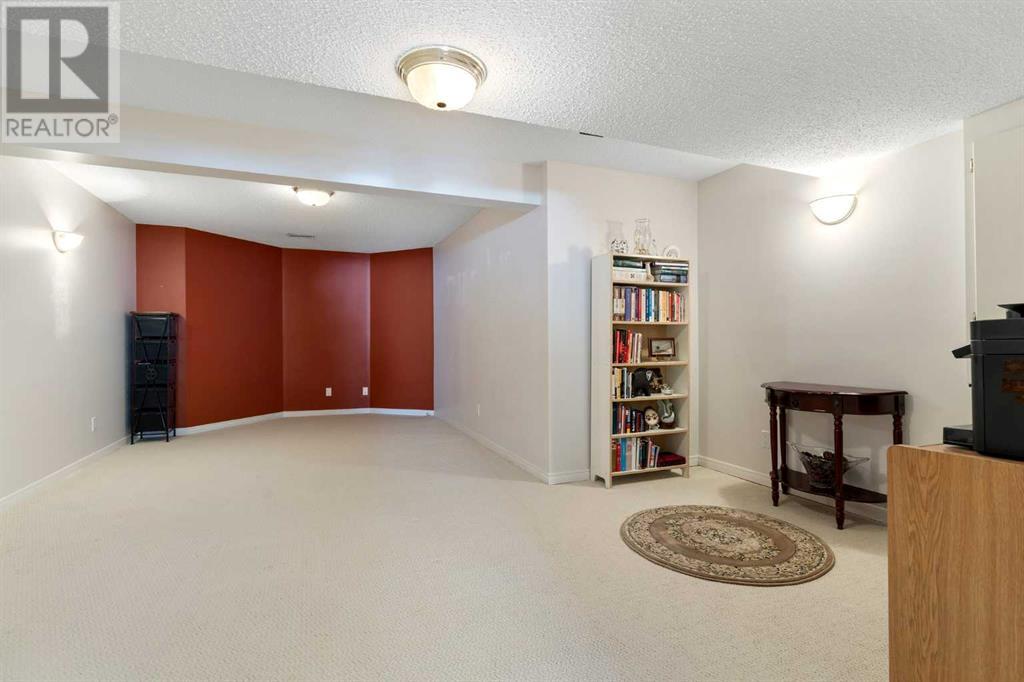 Single Family House Bungalow for Sale in  Edgevalley Manor NW Edgemont Calgary 