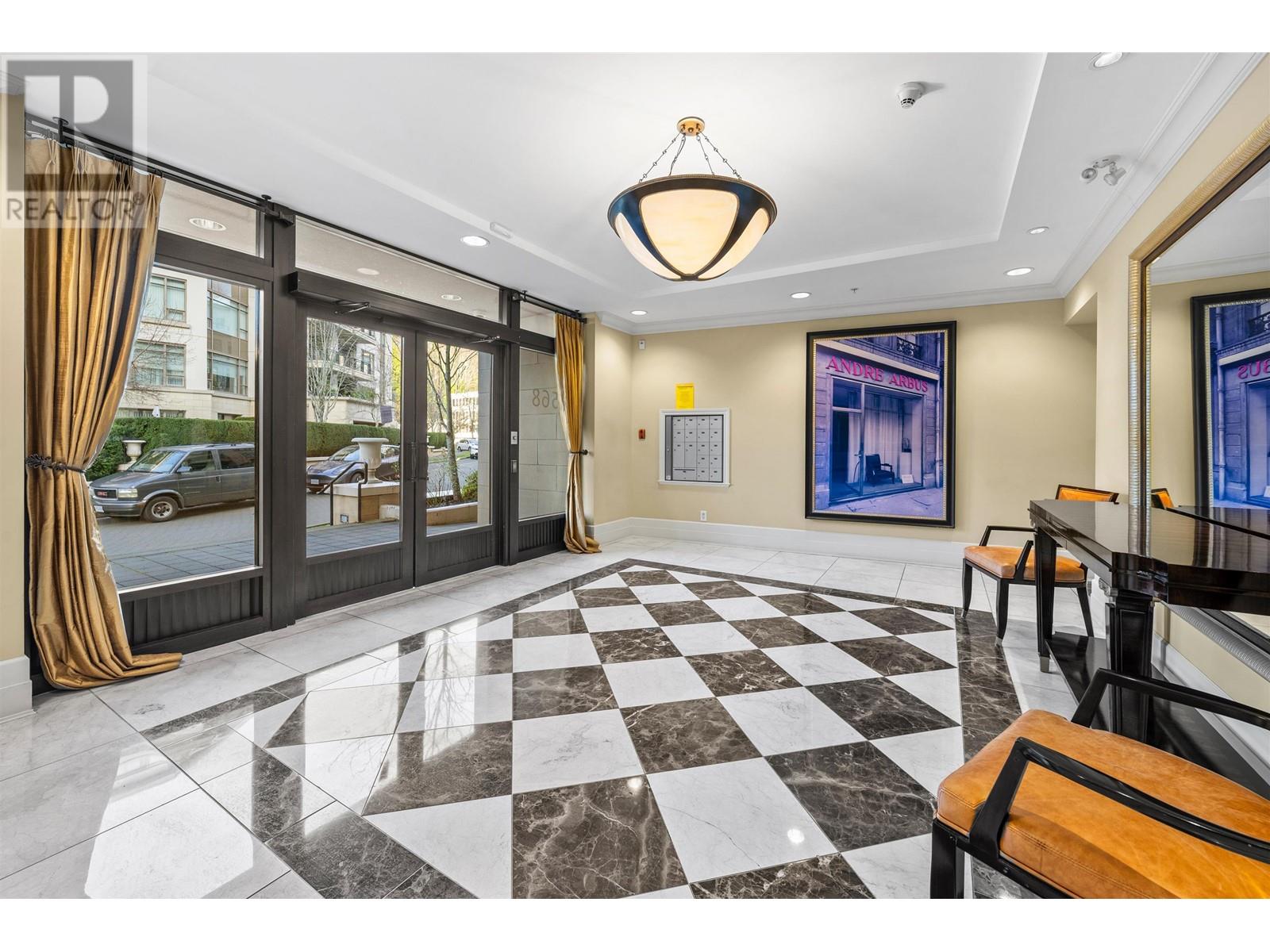 402 568 WATERS EDGE CRESCENT, West Vancouver real estate listing R2949711