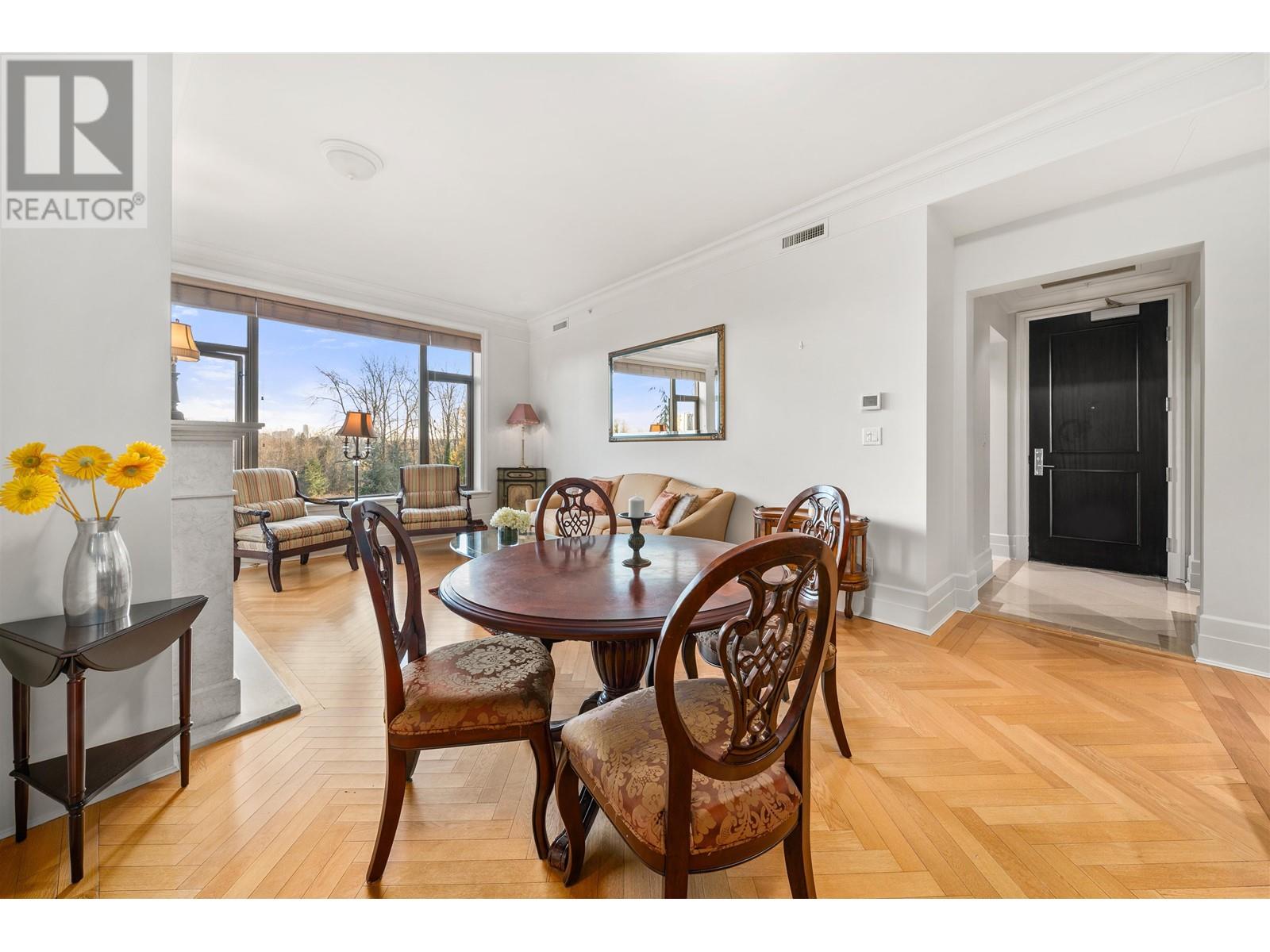402 568 WATERS EDGE CRESCENT, West Vancouver real estate listing R2949711