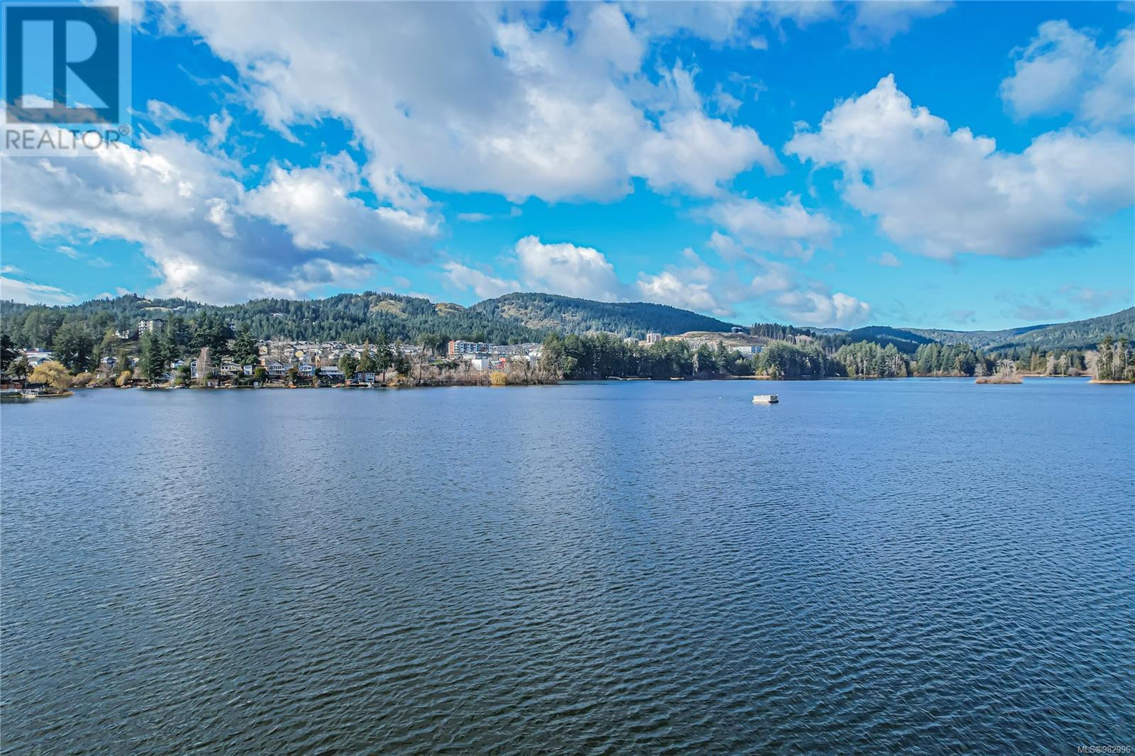 311 2881 Leigh Rd, Langford real estate listing 982996