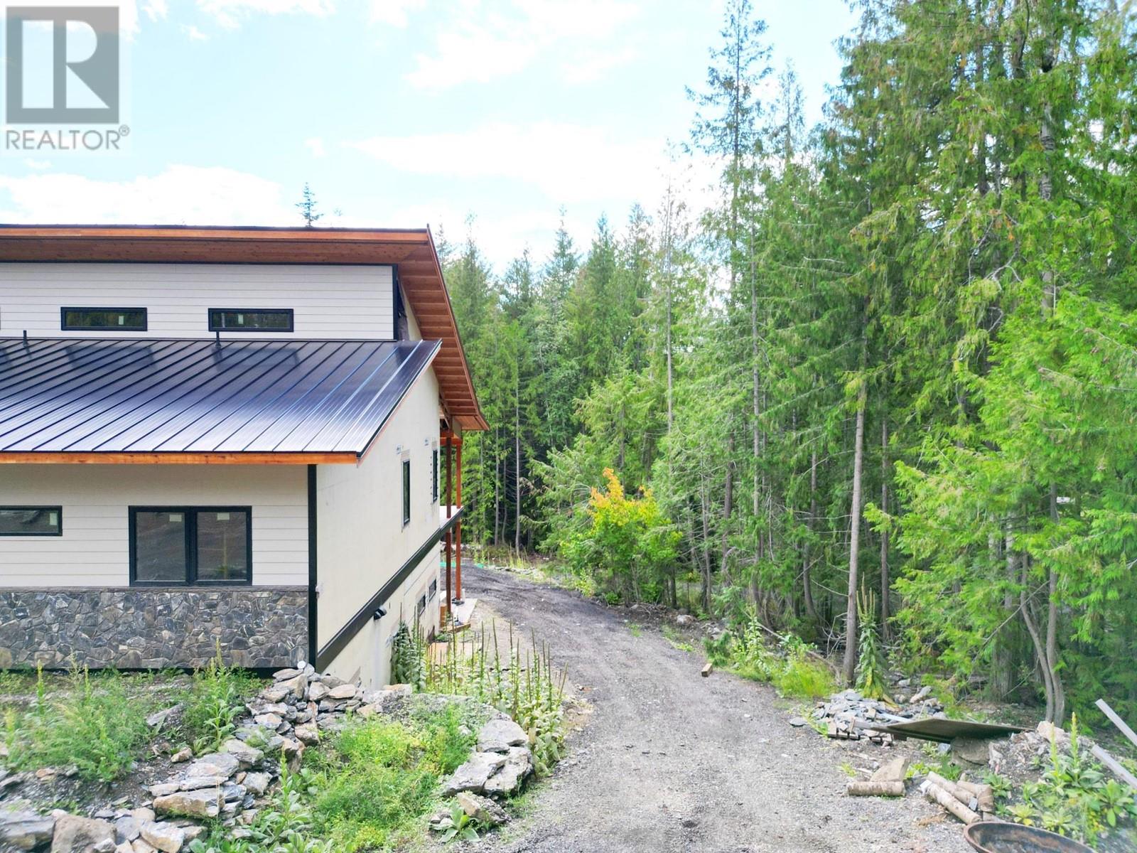 40 Lidstone Road, Salmon Arm