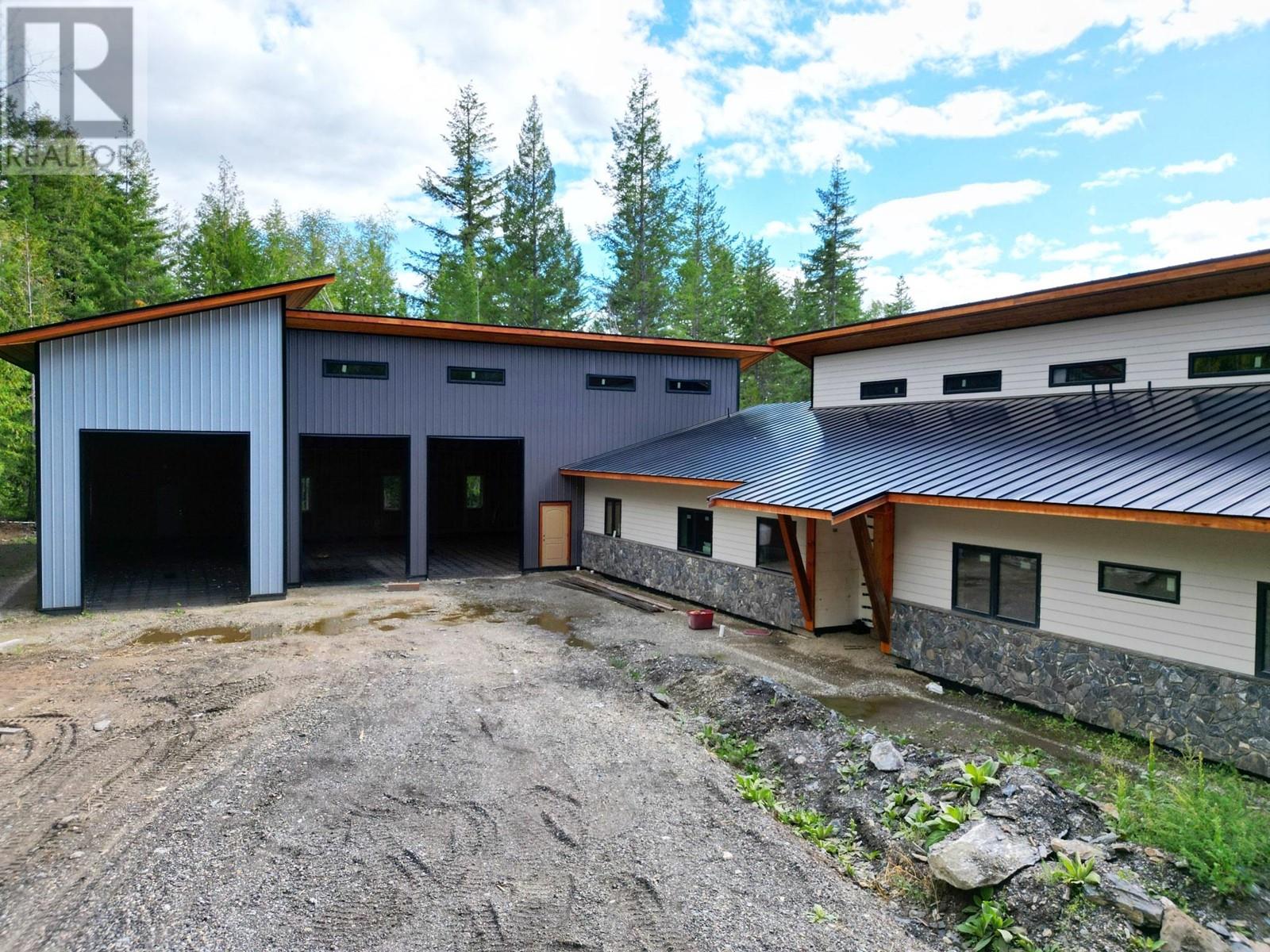  40 Lidstone Road, Salmon Arm