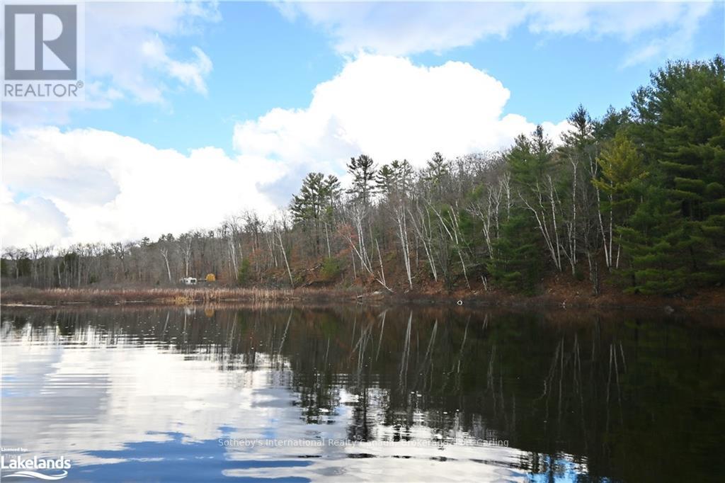 Photo 6 of 25 Lake Ridge Road, Mcdougall ON