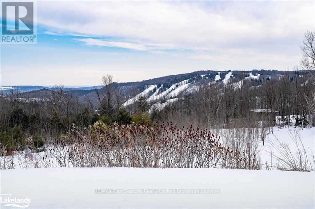 Photo 32 of 1651 County Road 124, Clearview ON