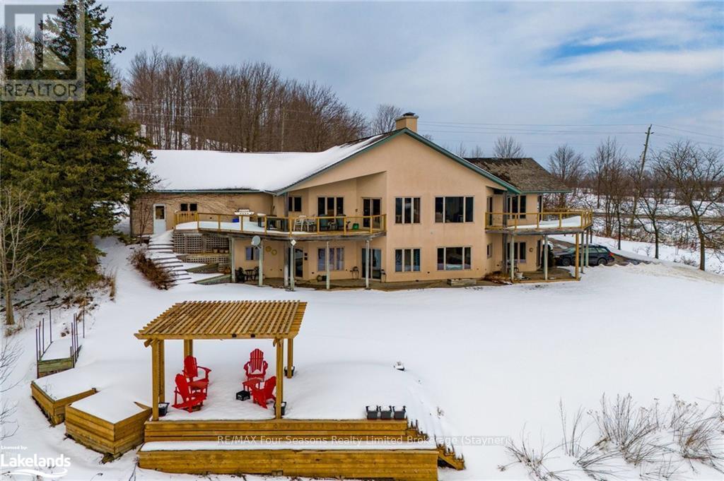Photo 35 of 1651 County Road 124, Clearview ON