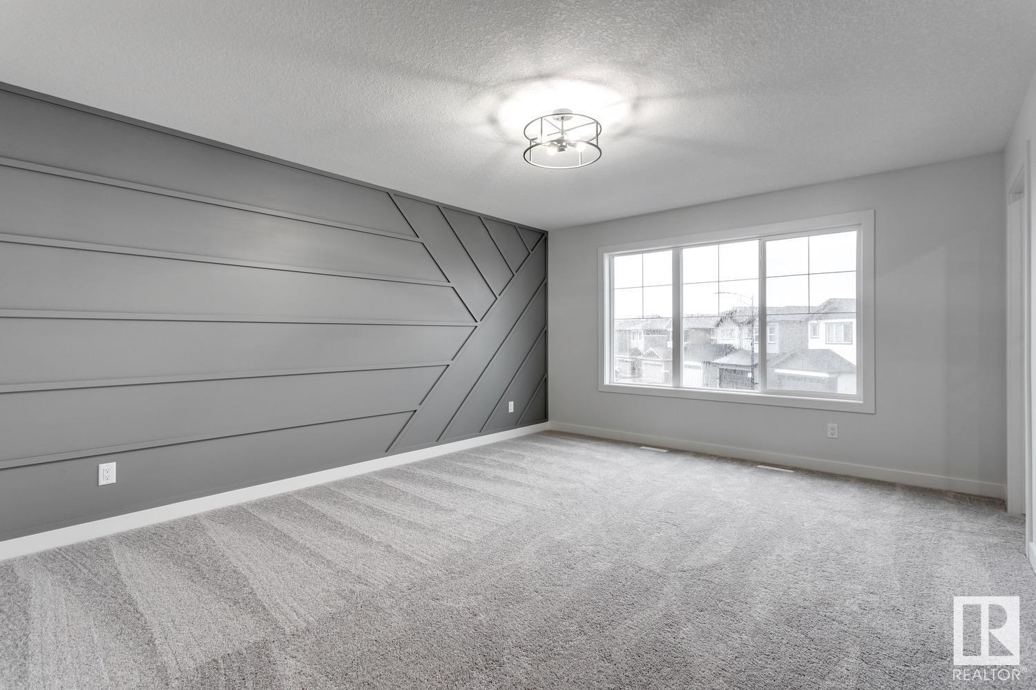 1237 16A AV NW, Edmonton