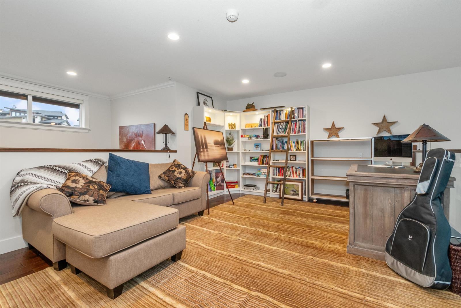 5434 ABBEY CRESCENT, Promontory, Chilliwack real estate listing R2949915