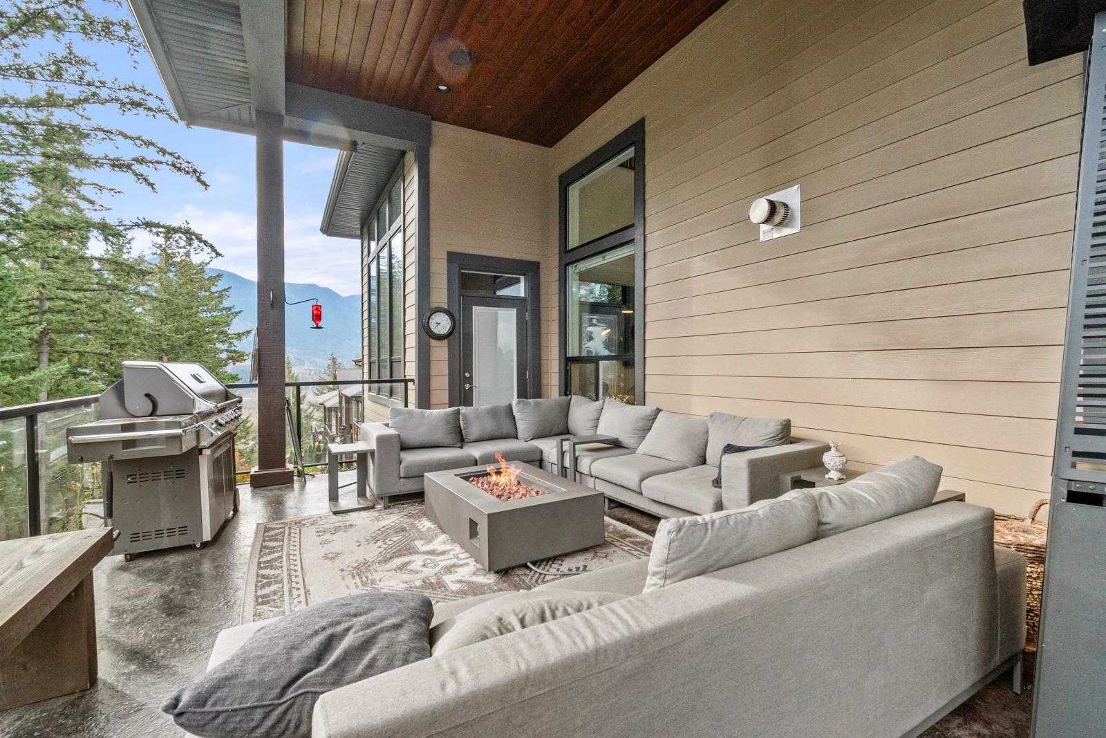 5434 ABBEY CRESCENT, Promontory, Chilliwack real estate listing R2949915