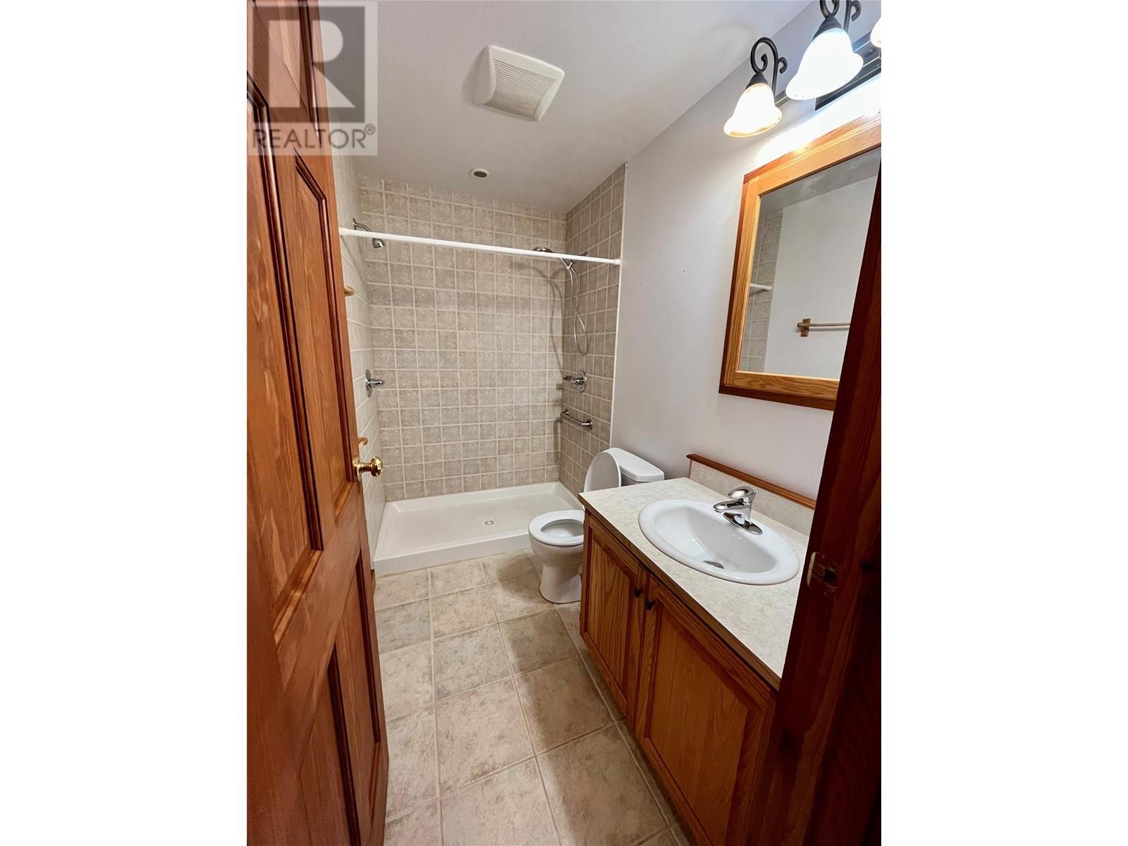811 KILDARE Street - 29