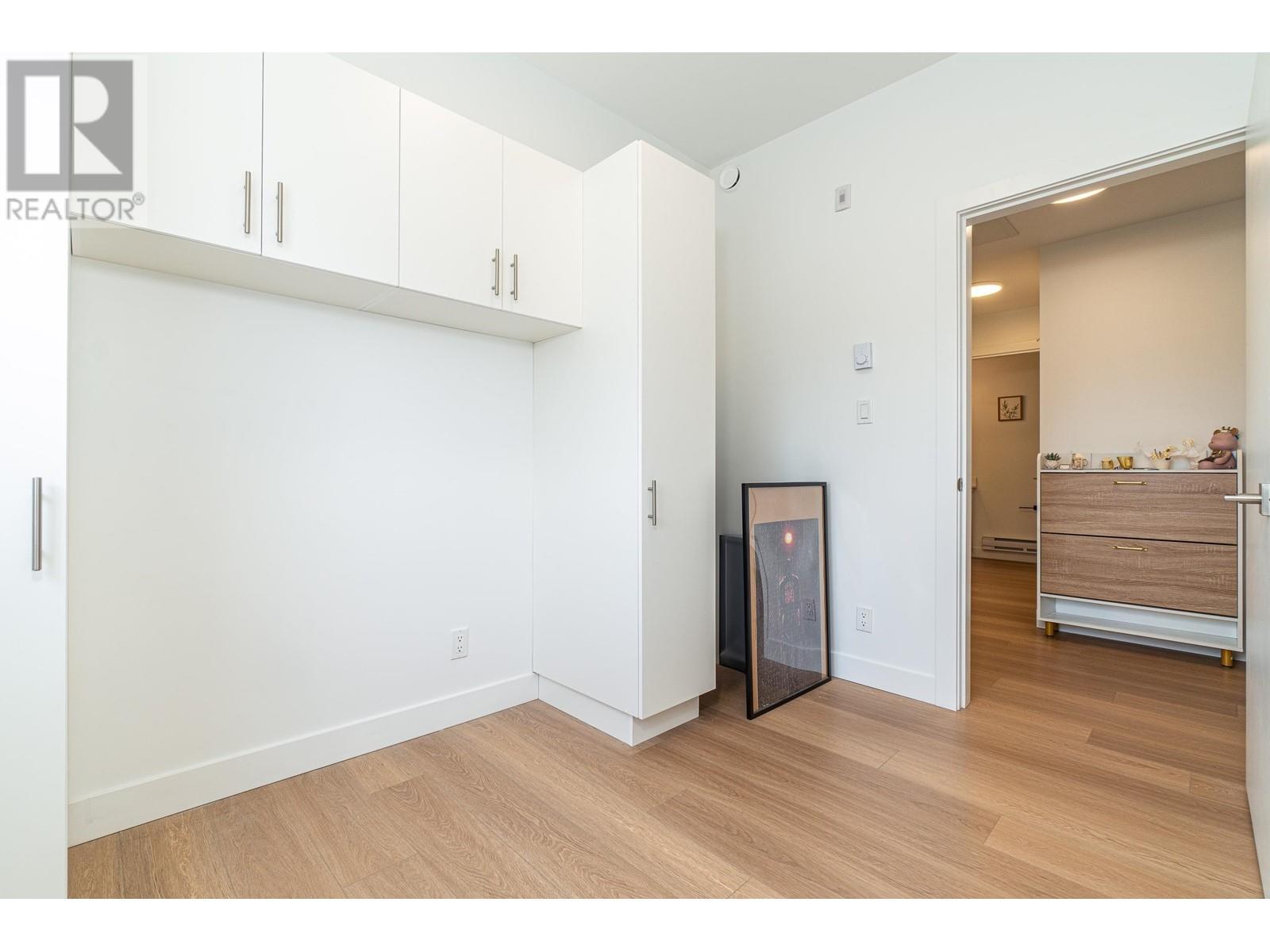 501 2331 KELLY AVENUE, Port Coquitlam real estate listing R2950136