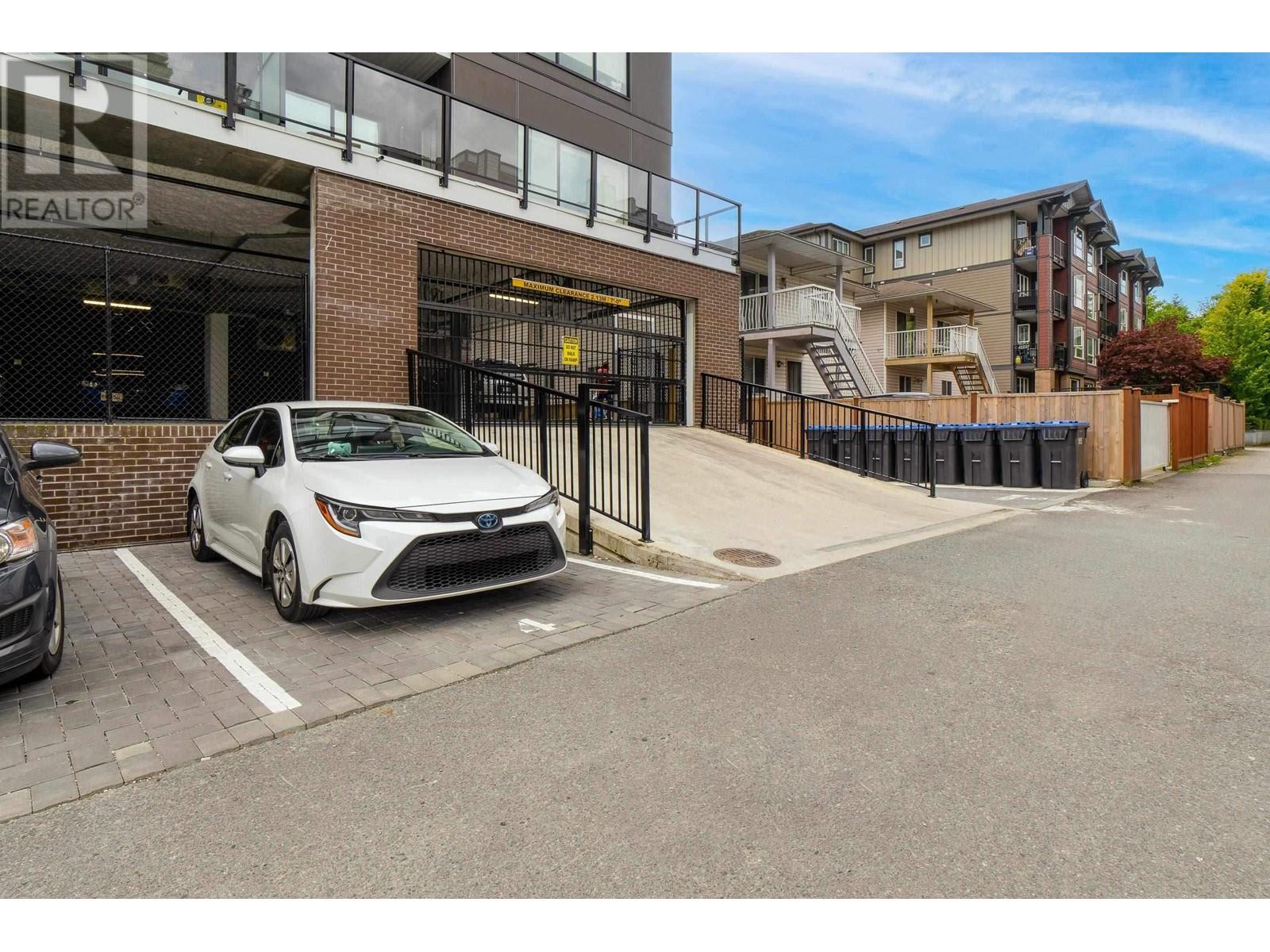501 2331 KELLY AVENUE, Port Coquitlam real estate listing R2950136