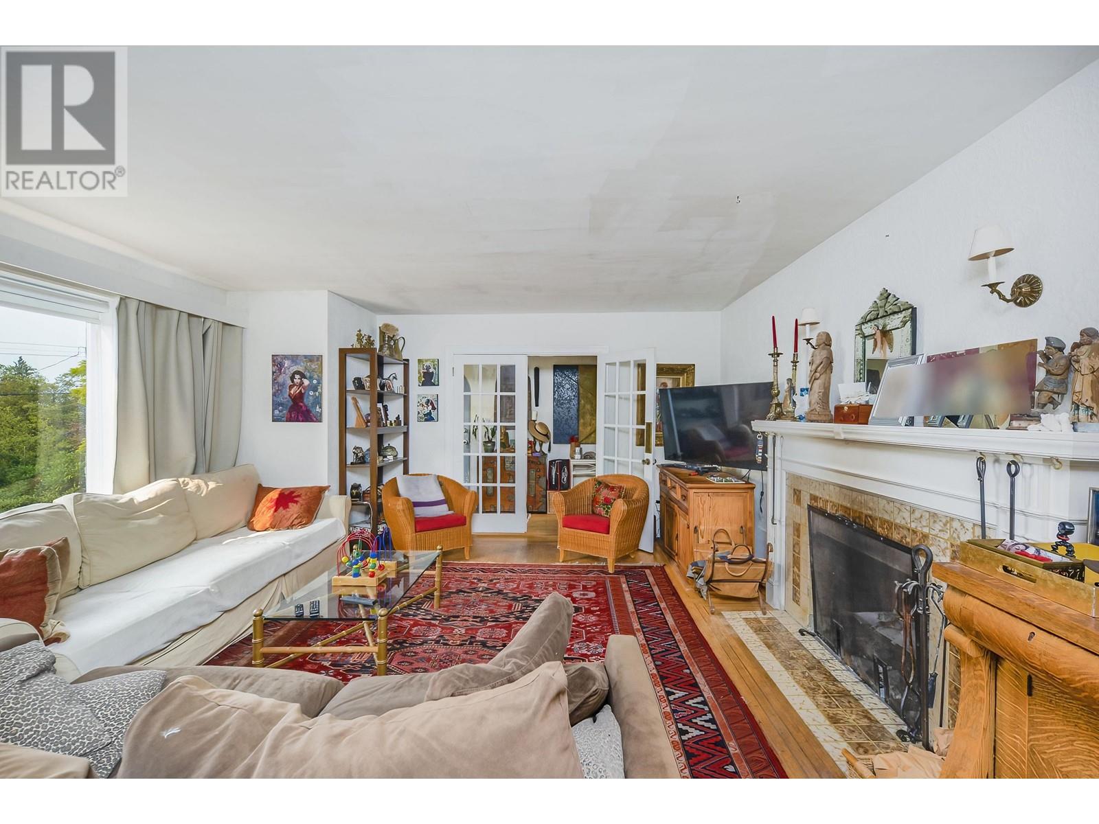 1449 MATHERS AVENUE, West Vancouver real estate listing R2938025