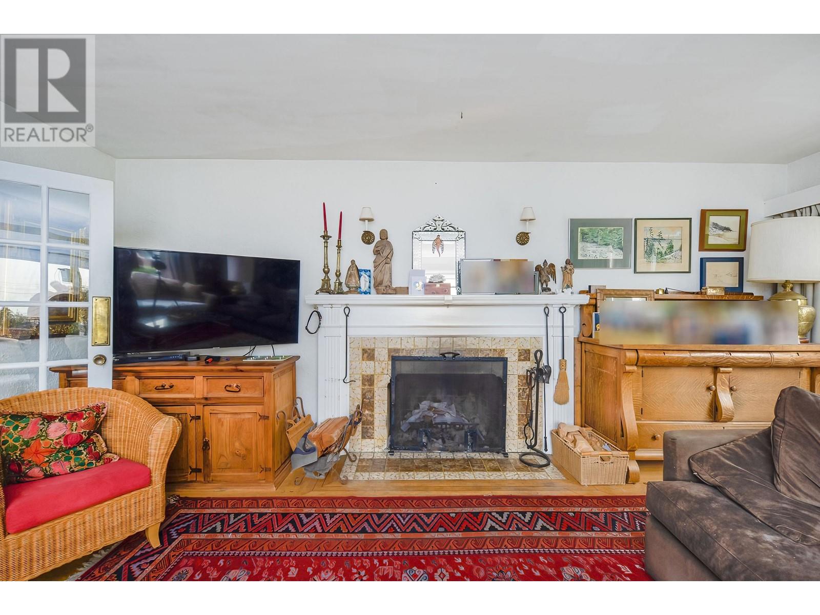 1449 MATHERS AVENUE, West Vancouver real estate listing R2938025