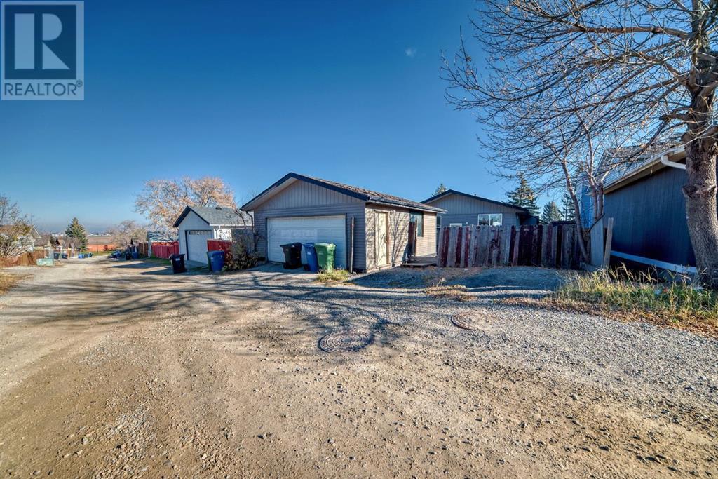 Single Family House Bungalow for Sale in  Bedford Circle NE Beddington Heights Calgary 