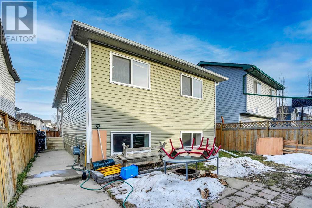 Single Family House 4 Level for Sale in  Martinvalley Crescent NE Martindale Calgary 