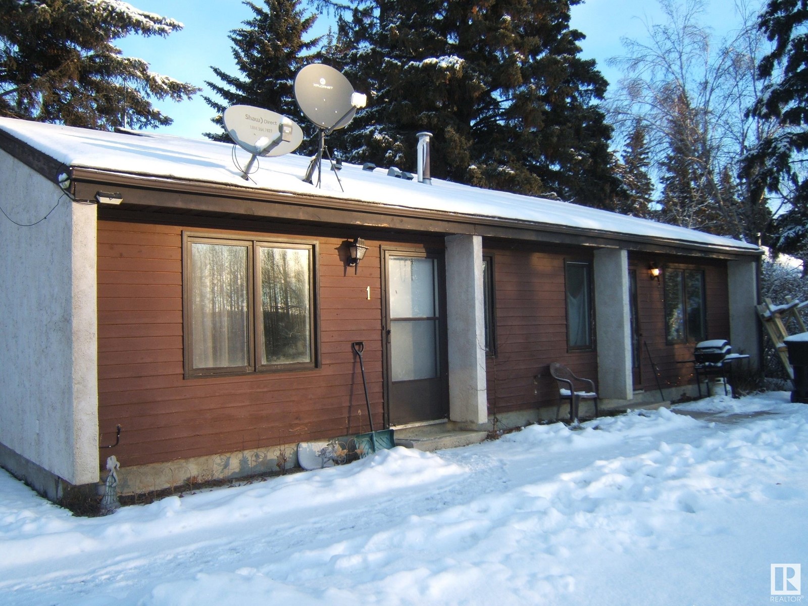 Photo 60 of 4901 47 Av, Myrnam AB