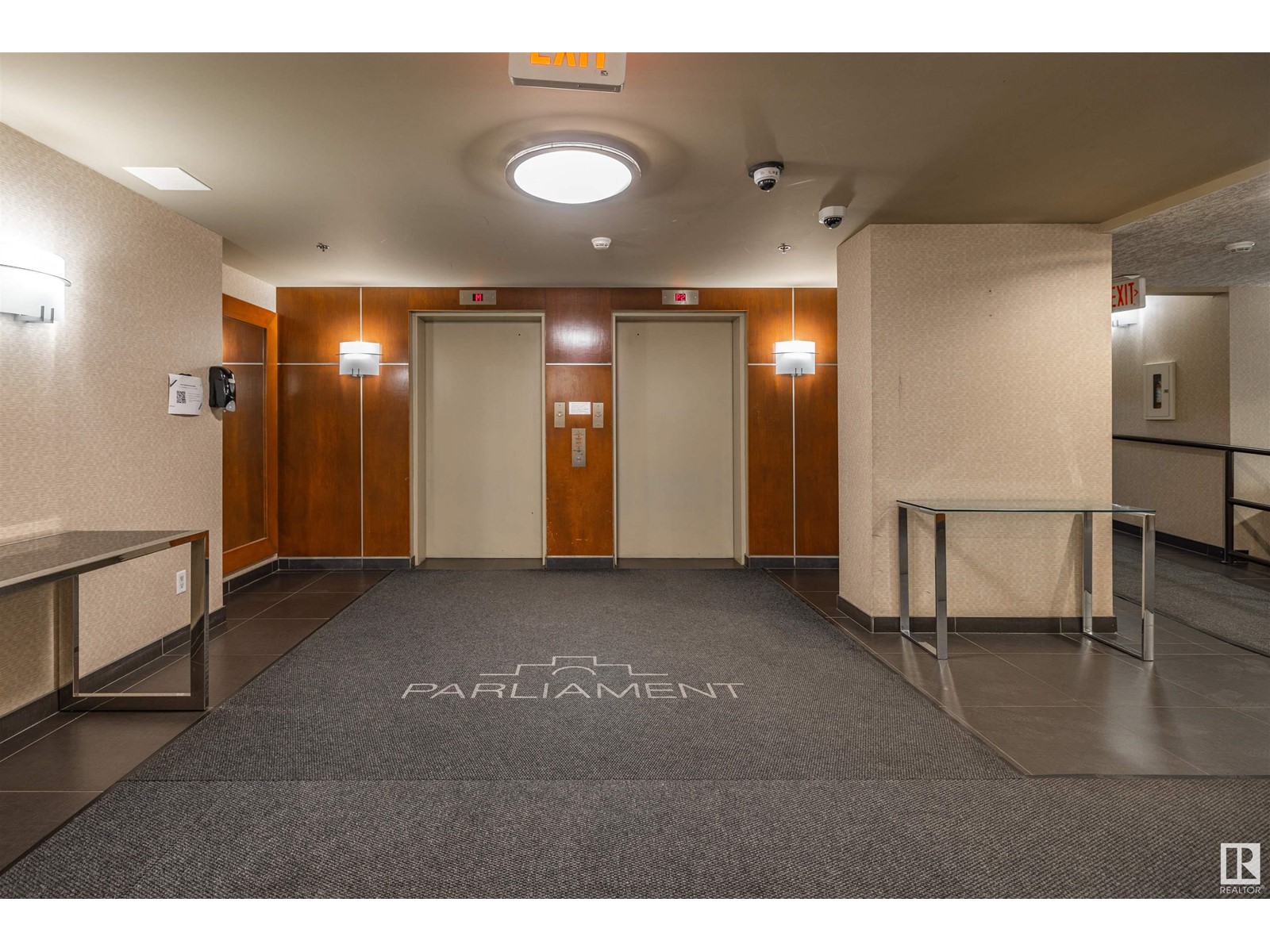 #1801 9939 109 ST NW - 31