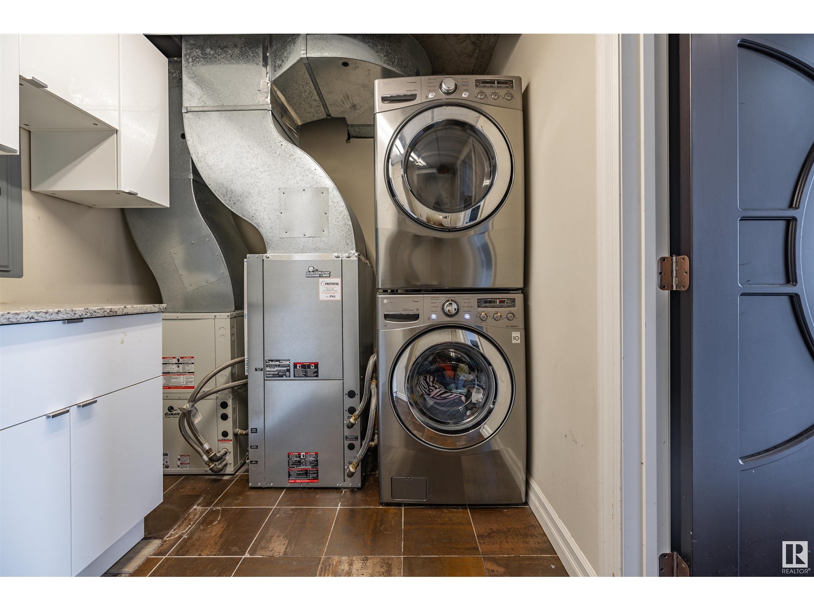 #1801 9939 109 ST NW - 30
