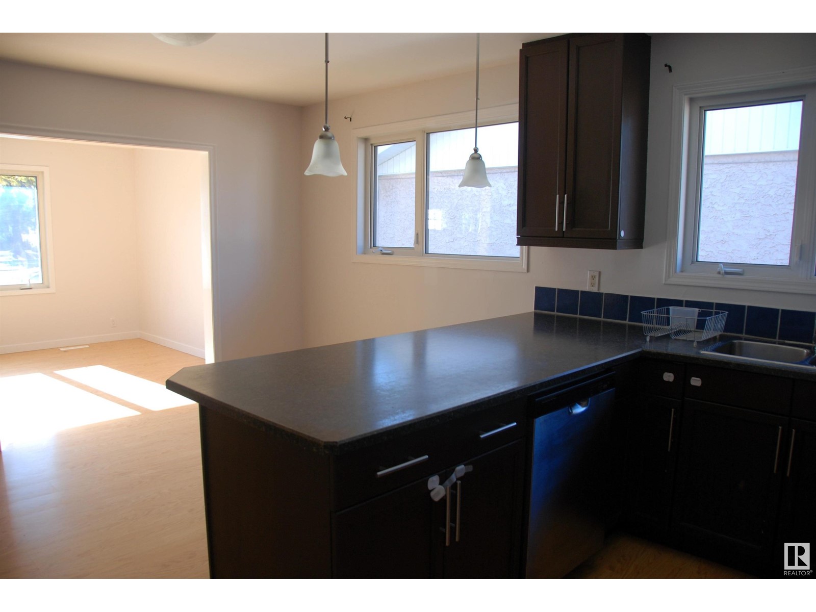 14312 87 AV NW, Edmonton